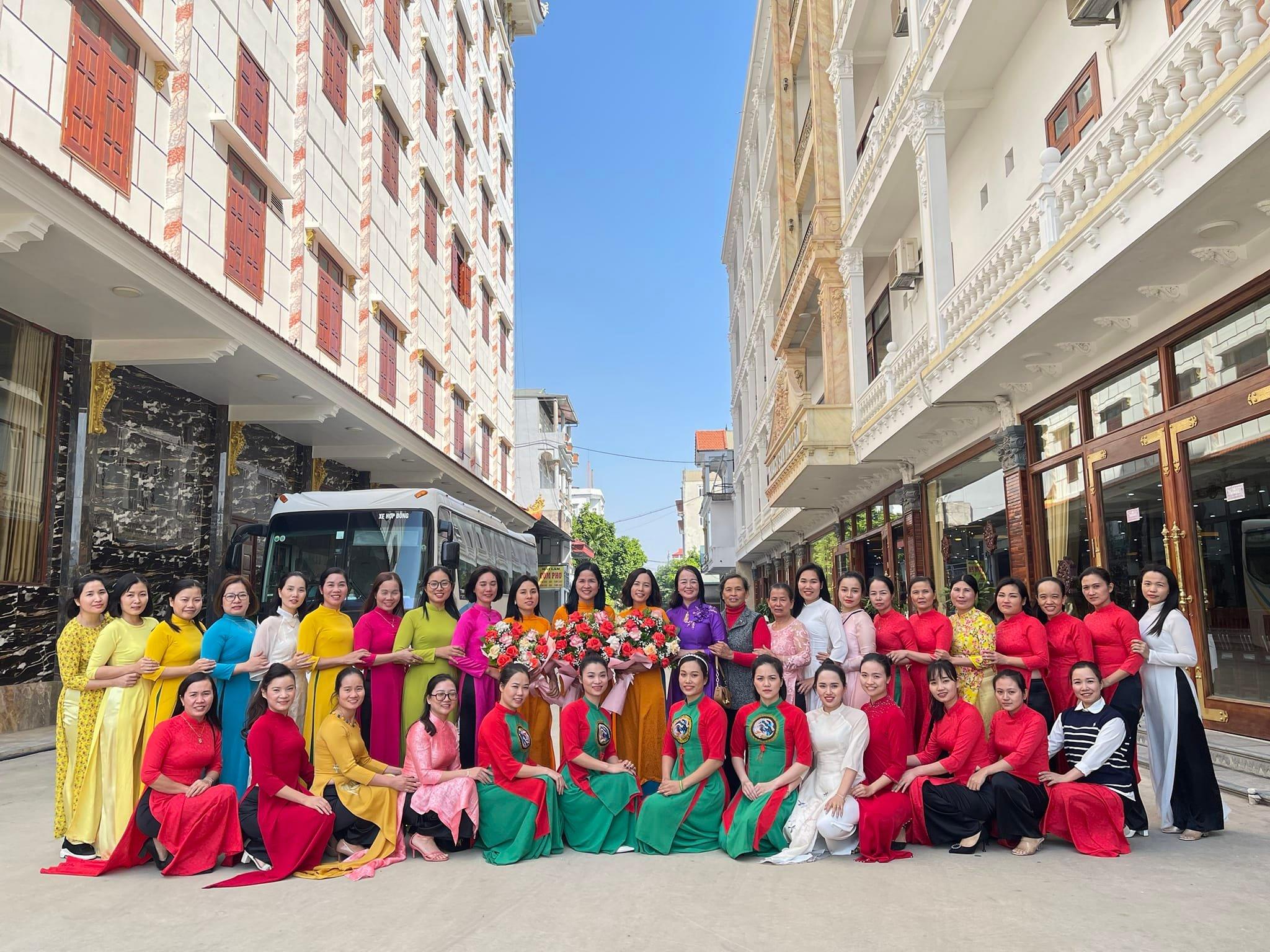TRƯỜNG MN HƯƠNG SƠN A TỔ CHỨC TRI ÂN NGÀY NHÀ GIÁO VIỆT NAM 20/11 🌺